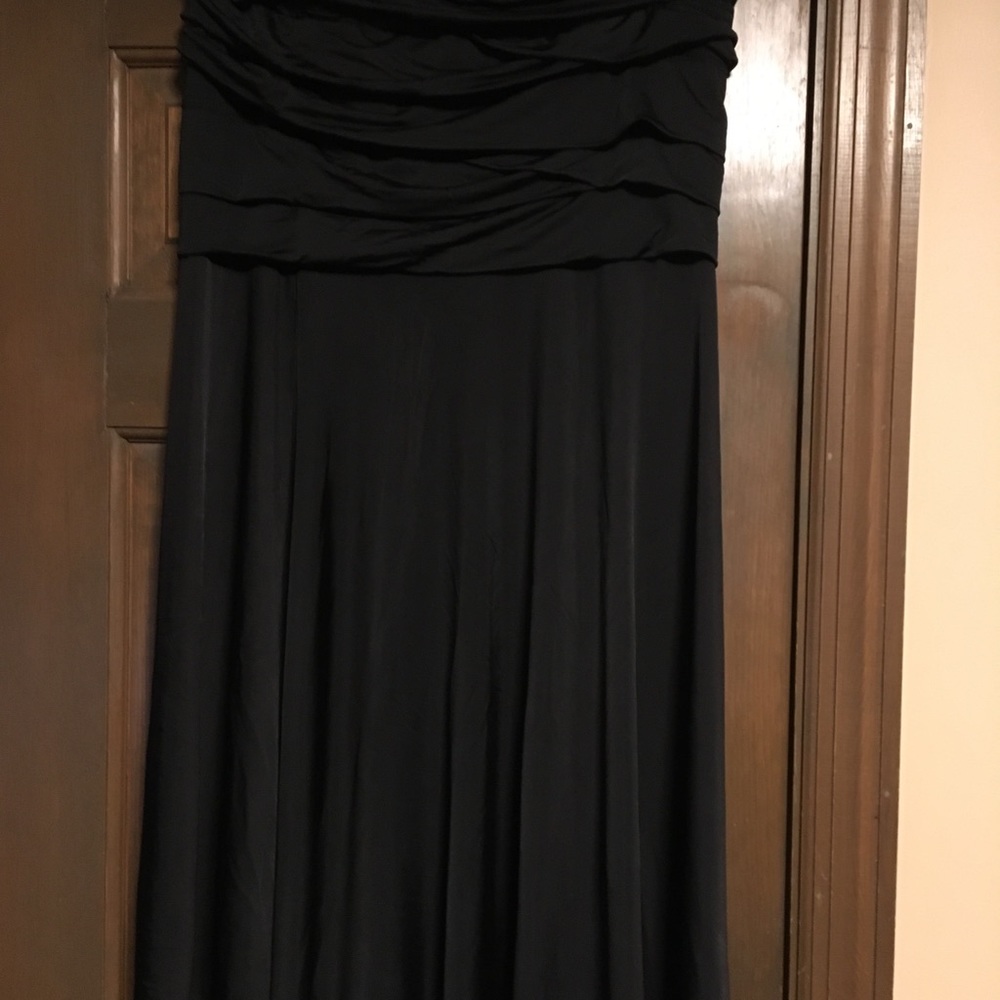 Slinky swing skirt